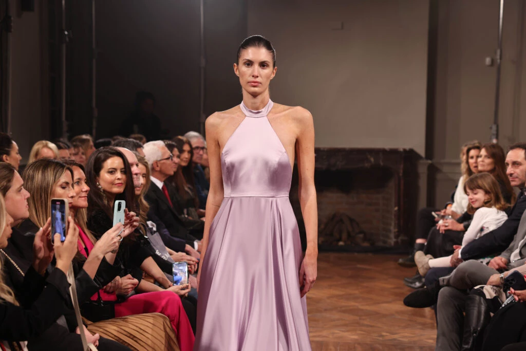 Desfile de Camila Romano en Semana de Alta Costura