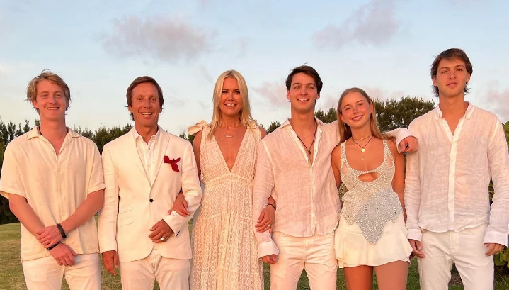 Valeria Mazza y familia