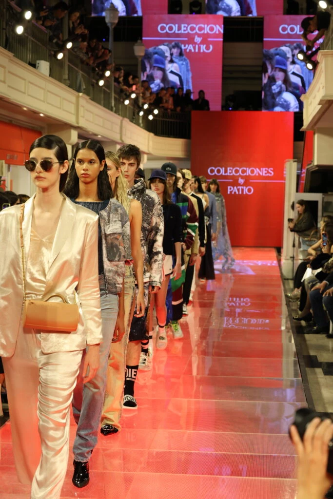 Cierre desfile Colecciones by Patio Bullrich