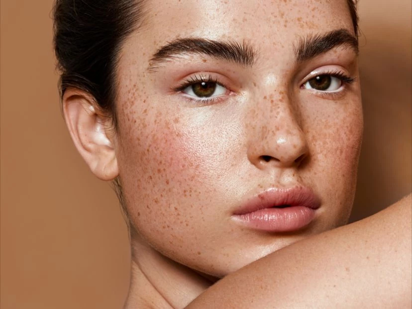 Cómo armonizar tu rostro con la forma de tus cejas