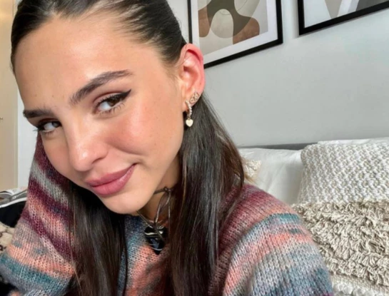 Juana Tinelli desde París nos adelanta cuál es el accesorio que vamos a necesitar esta primavera/verano 23-24 