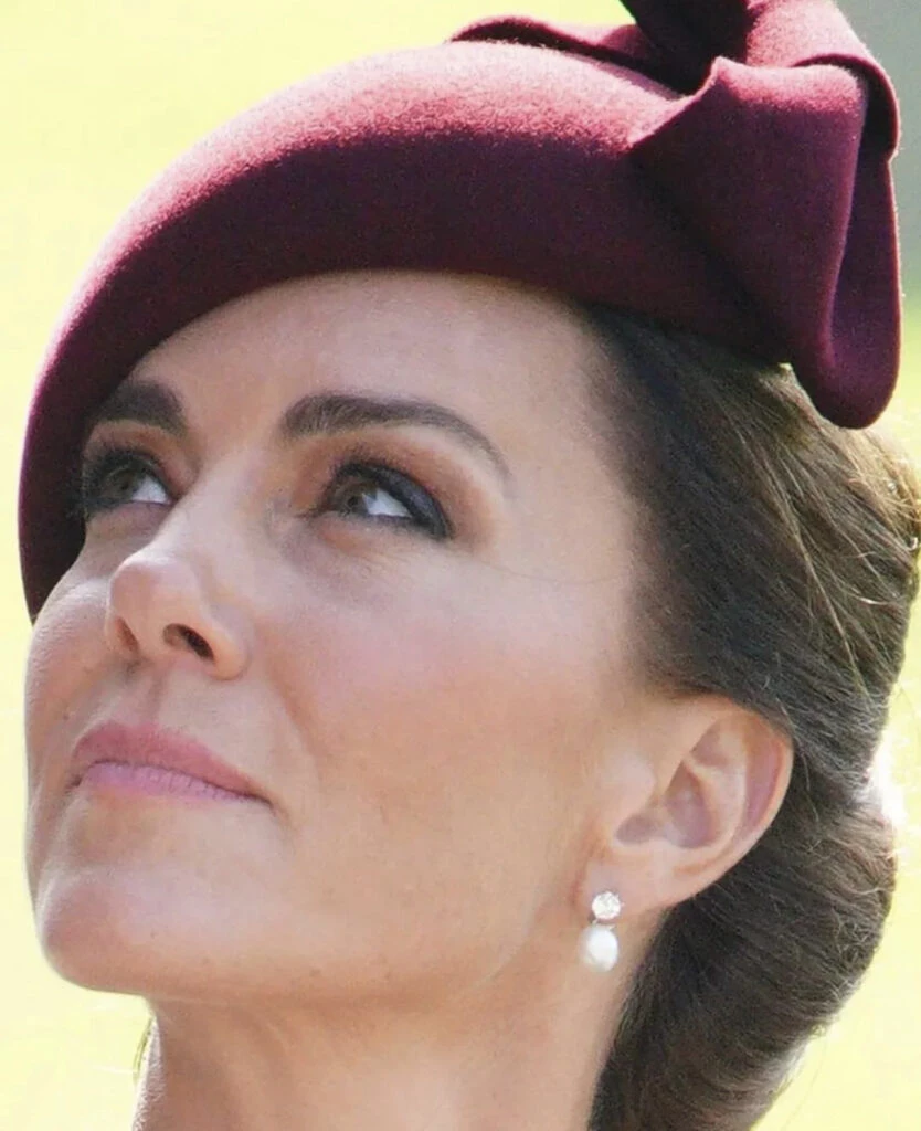 El look monocromático de Kate Middleton en Londres. Foto: Instagram.