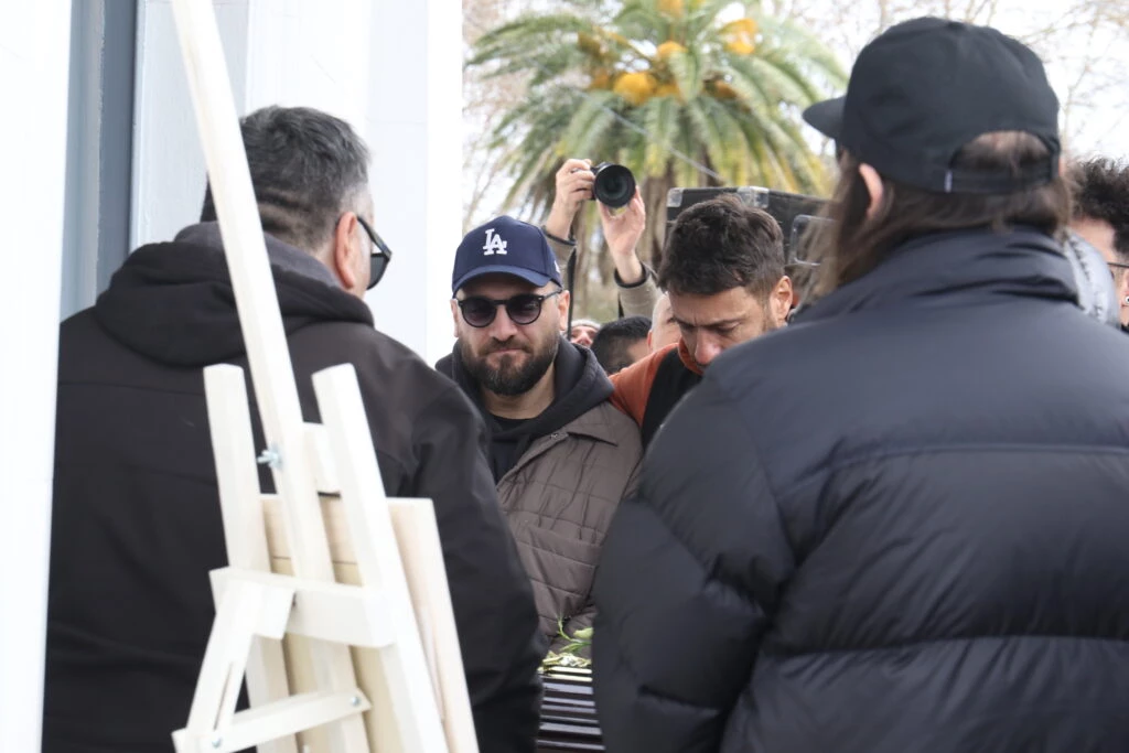 El último adiós a Silvina Luna el dolor de su hermano, Ezequiel, junto a una multitud en el Panteón de los Actores