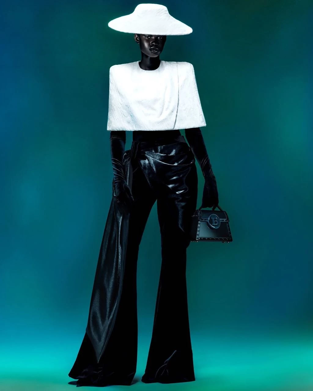 Campaña Balmain otoño invierno 2023/24