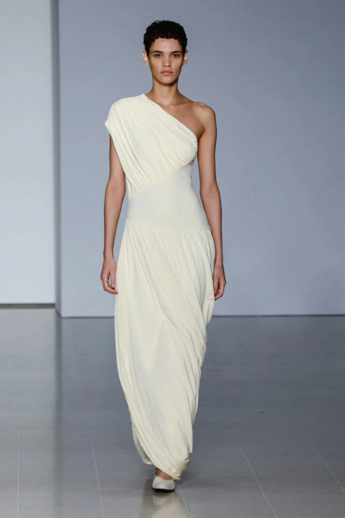 Desfile de Tove en London Fashion Week