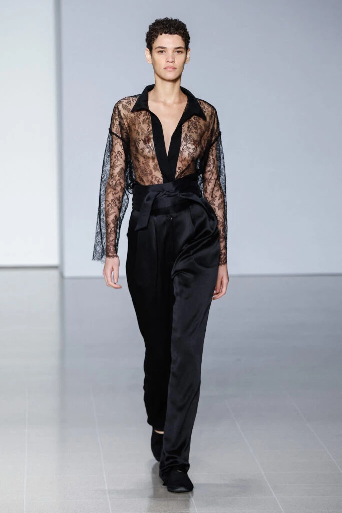 Desfile de Tove en London Fashion Week