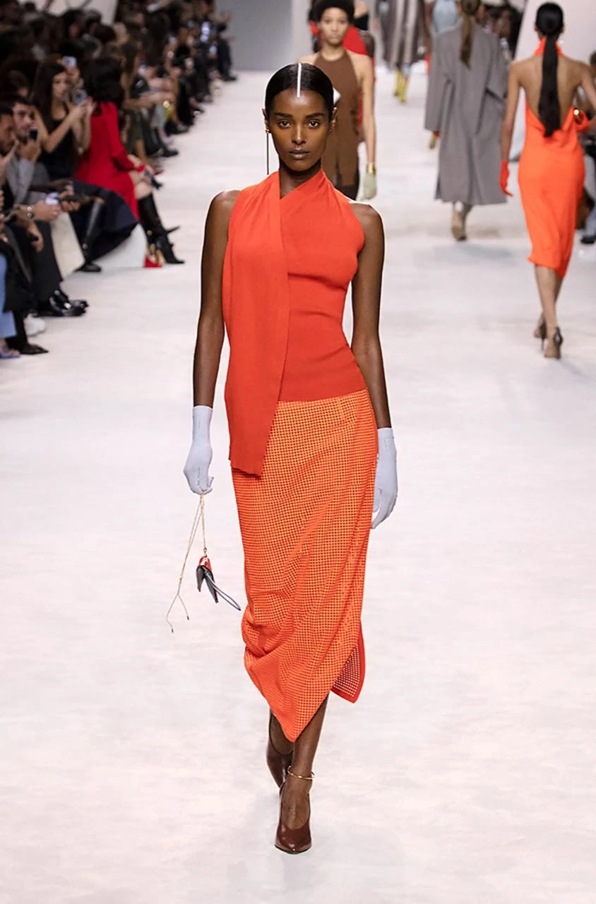 Desfile primavera Verano 2024 de Fendi en Milán Fashion Week.