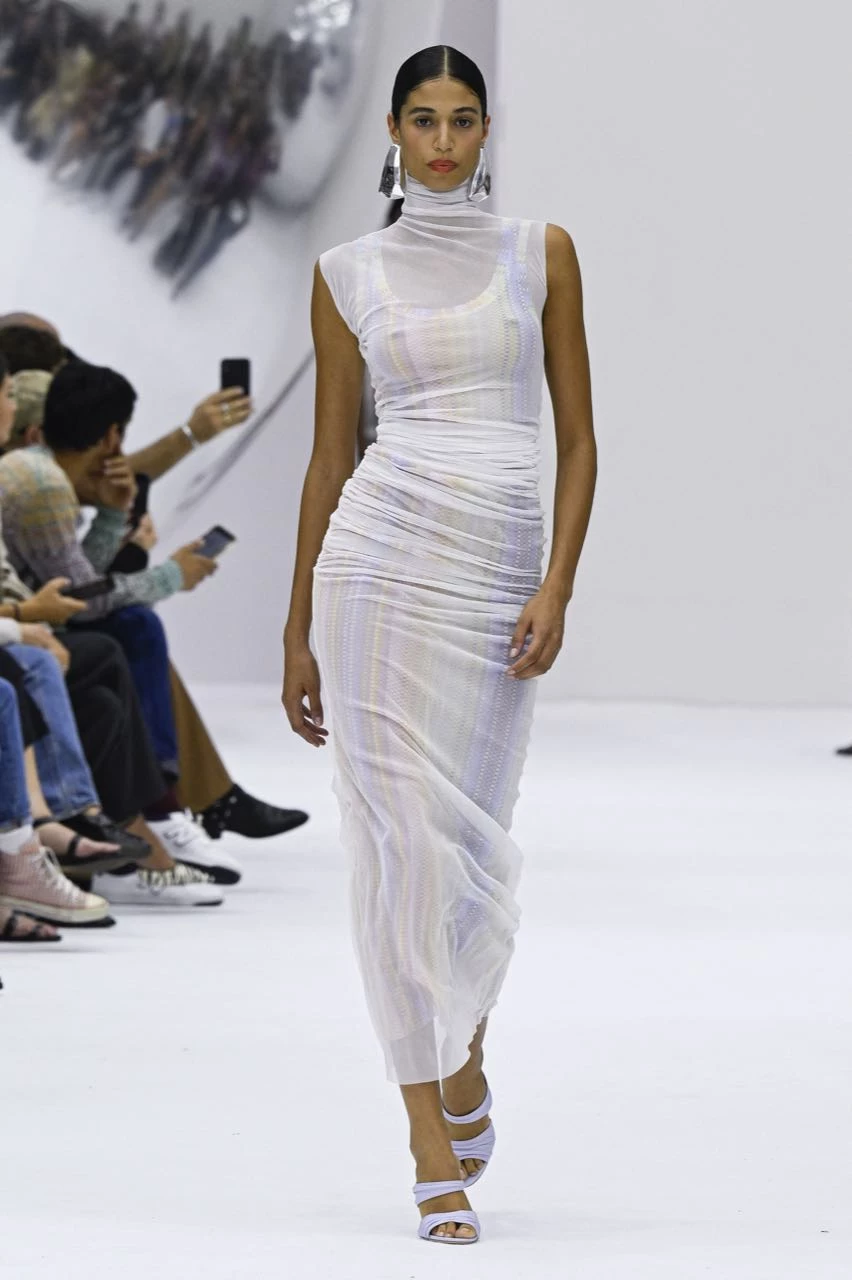 Desfile primavera verano 2024 de Missoni en la Semana de Moda de Milán.