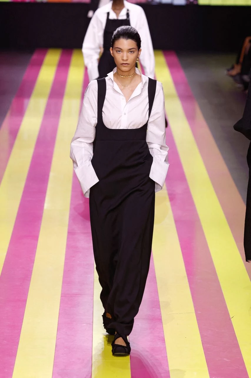 Desfile Dior, primavera verano 2024 en la Semana de Moda de Paris.