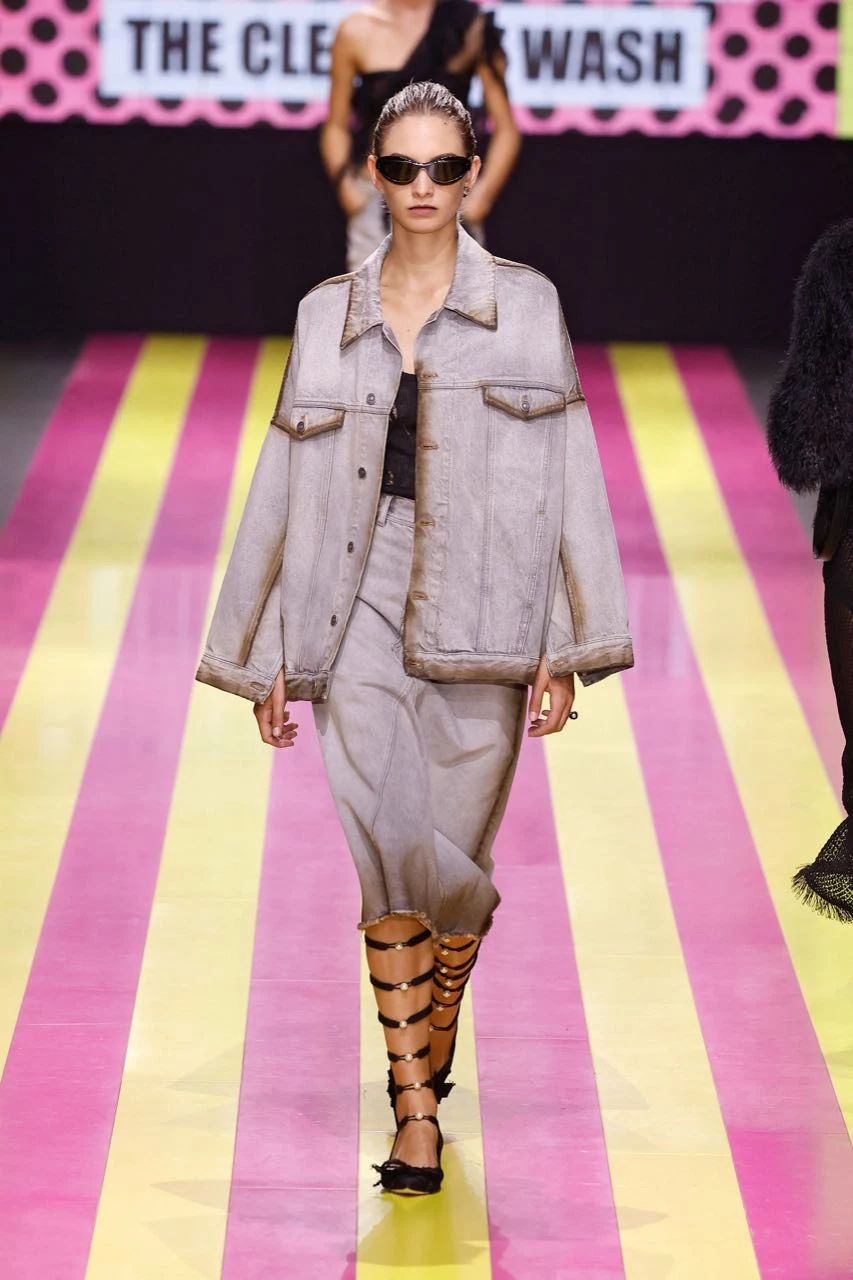 Desfile Dior, primavera verano 2024 en la Semana de Moda de Paris.