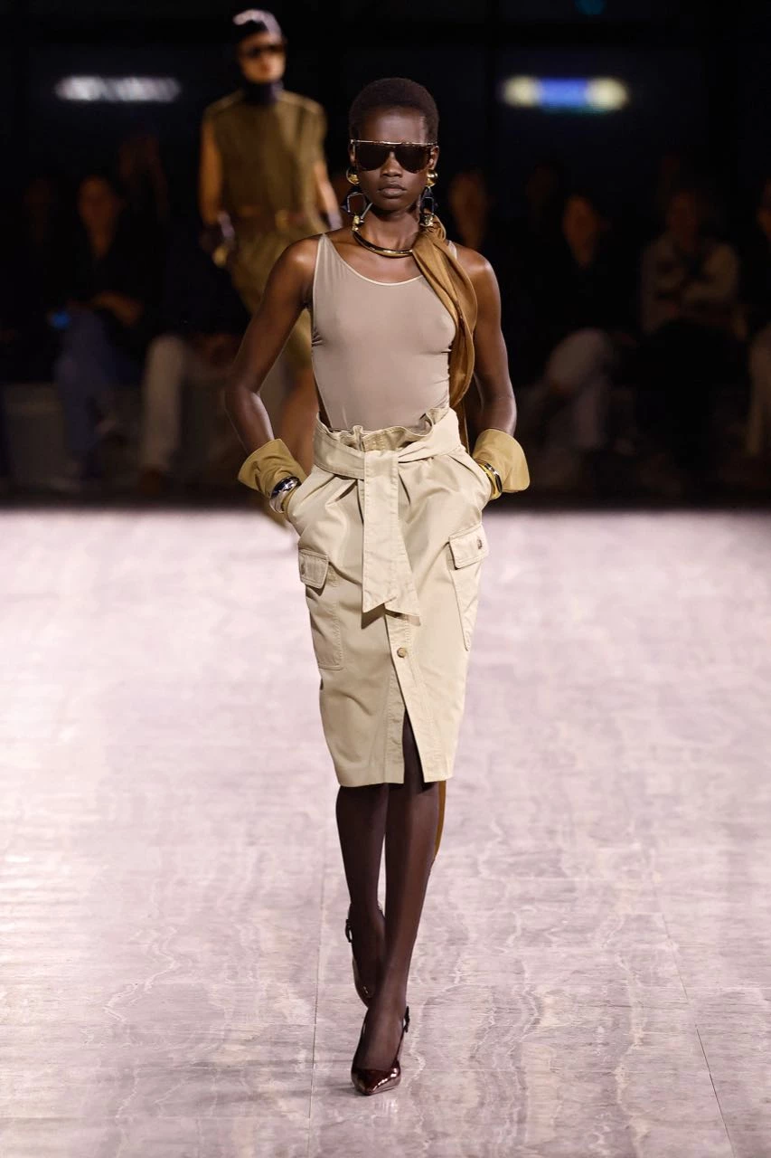 Desfile Saint Laurent primavera verano 2024.