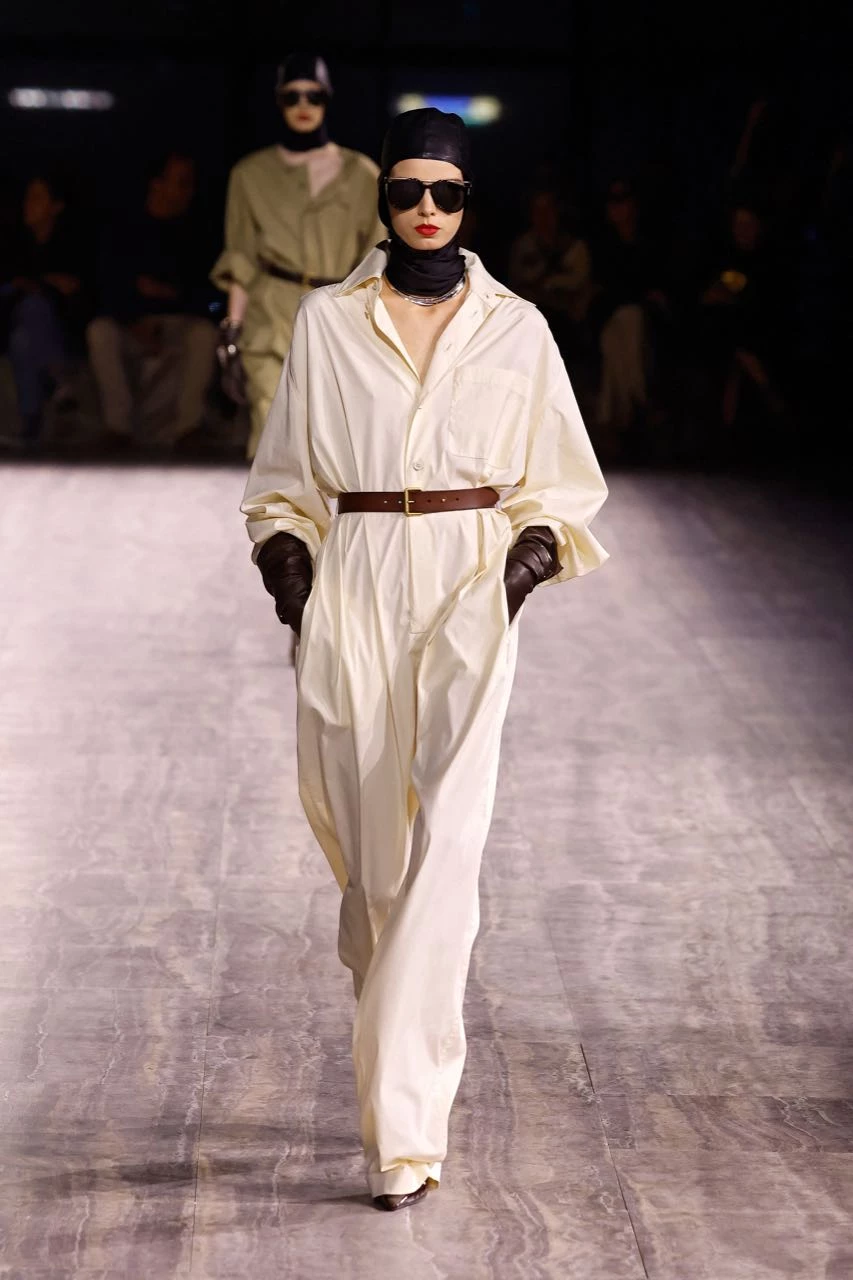 Desfile Saint Laurent primavera verano 2024.