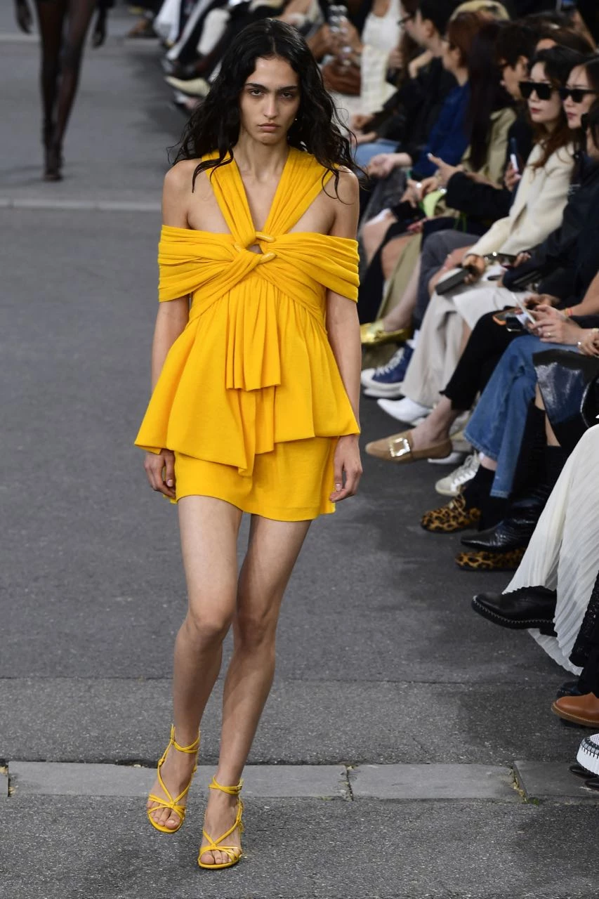 Desfile Chloé primavera verano 2024 en la Semana de Moda de París.