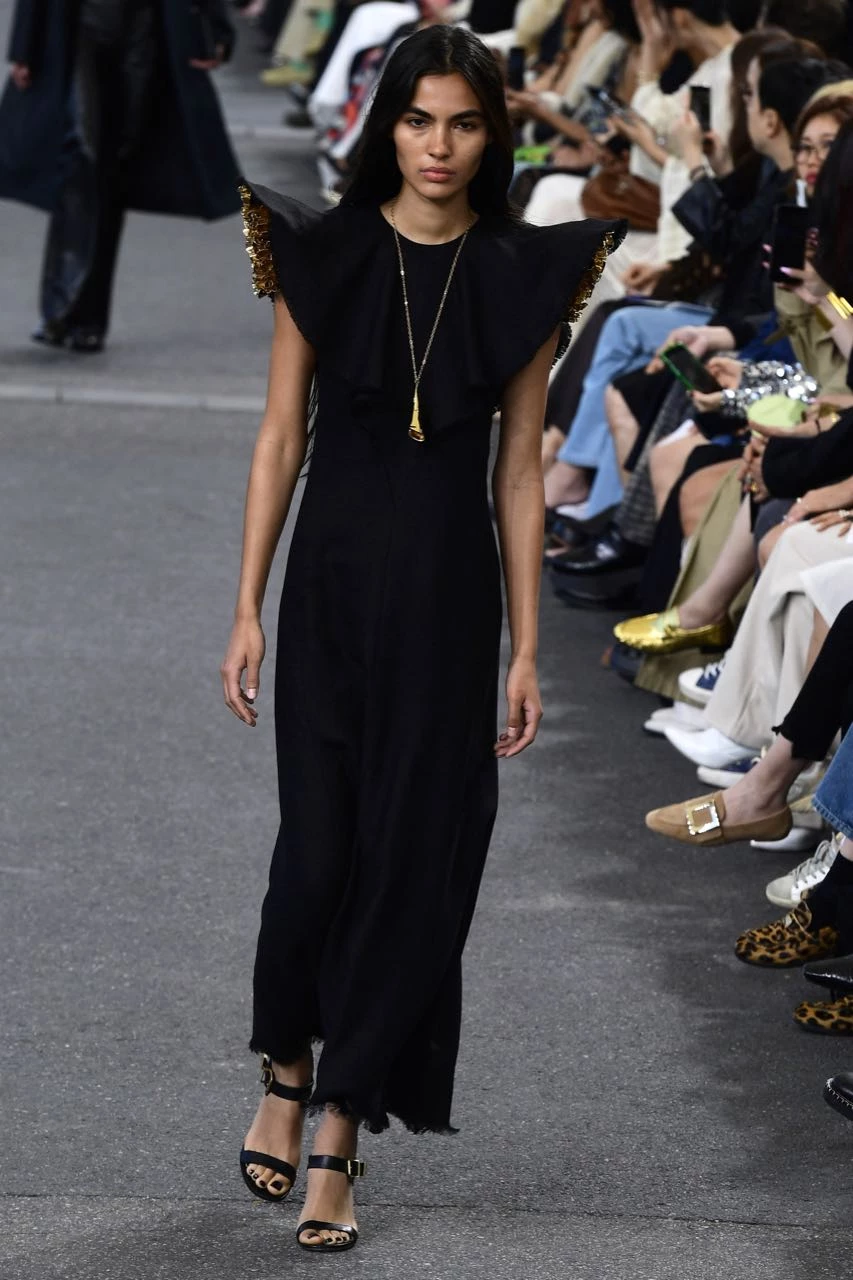 Desfile Chloé primavera verano 2024 en la Semana de Moda de París.