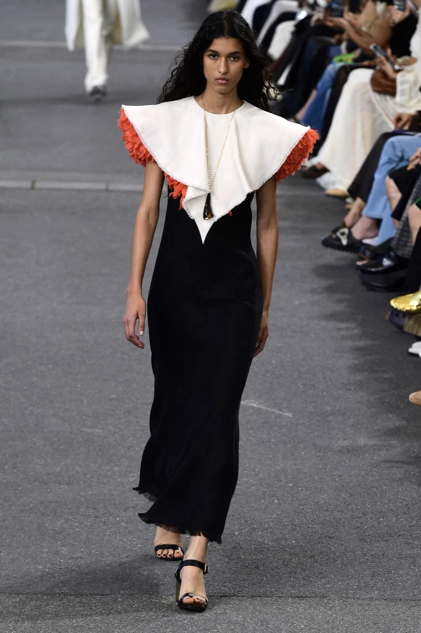 Desfile Chloé primavera verano 2024 en la Semana de Moda de París.