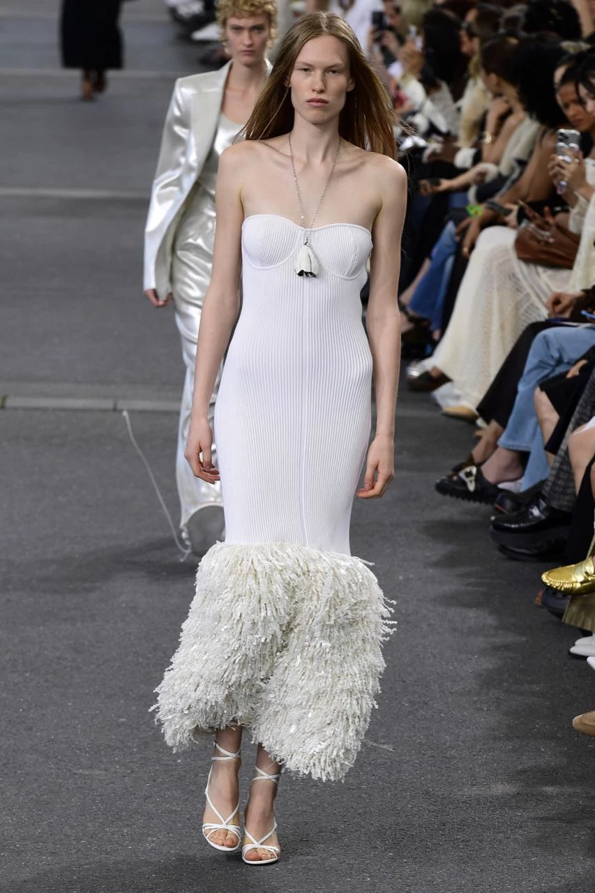 Desfile Chloé primavera verano 2024 en la Semana de Moda de París.