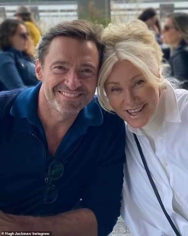 Hugh Jackman y Deborra-lee