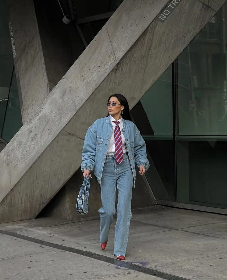 Ideas para usar el accesorio masculino que no puede faltar en tus looks de primavera