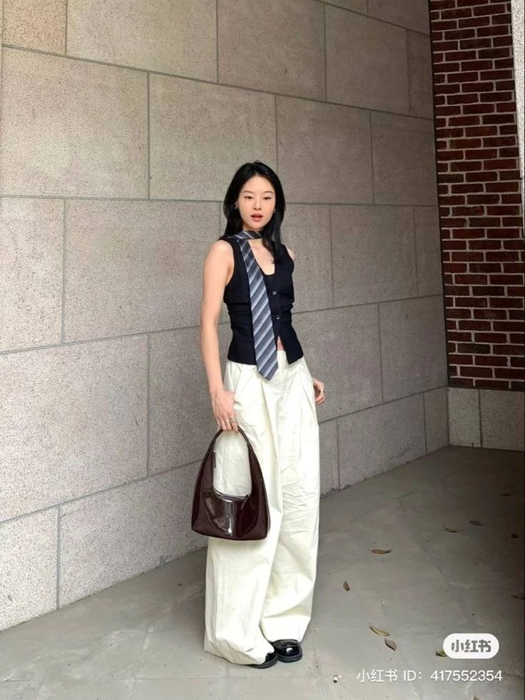 Ideas para usar el accesorio masculino que no puede faltar en tus looks de primavera