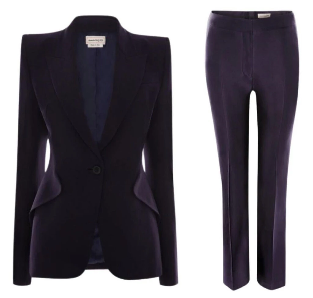 Kate Middleton usó el look perfecto para ir a la oficina. Foto: Instagram.