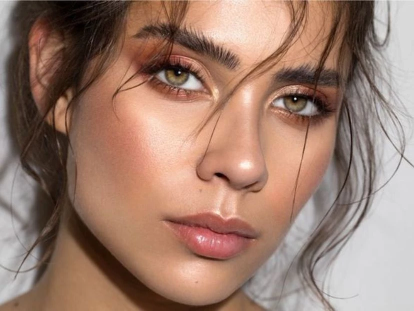 Latte make up: paso a paso para lograr el beauty look de la primavera 2023