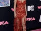 El look rojo total de Selena Gómez en los VMAs. Foto: Instagram.
