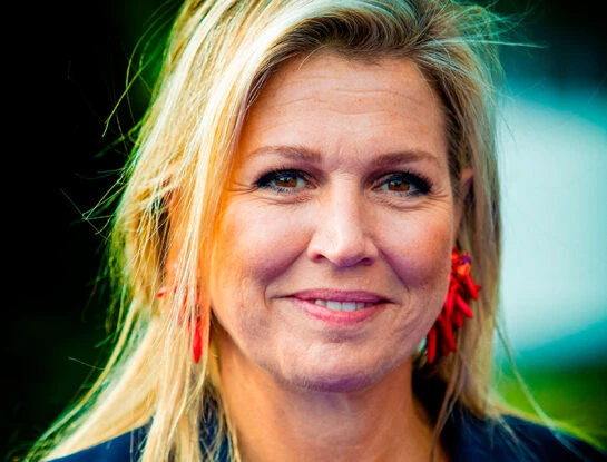 Máxima lleva el look más canchero y da cátedra sobre tendencias