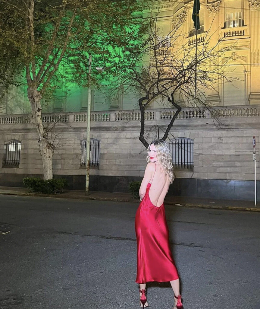 María Vázquez usó el vestido más trendy de esta primavera 2023. Foto: Instagram.