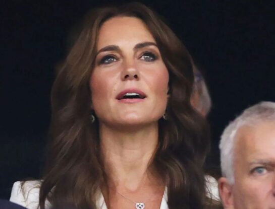 El look de Kate Middleton en el partido Inglaterra-Argentina en la Copa del Mundo de Rugby