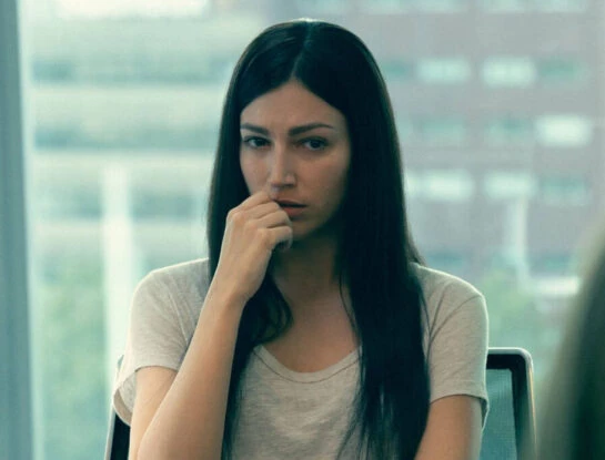 Úrsula Corberó regresó a Netflix con la nueva serie "El cuerpo en llamas"