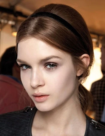 Vuelve el accesorio que te salva del frizz (apto para cualquier tipo y largo de pelo)