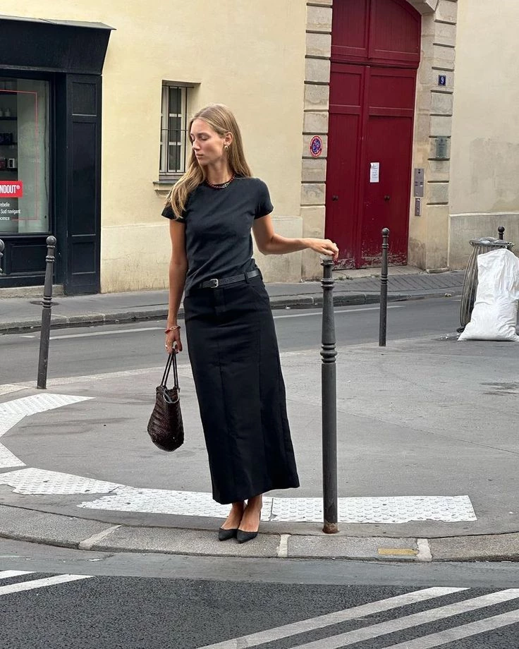 falda negra total black