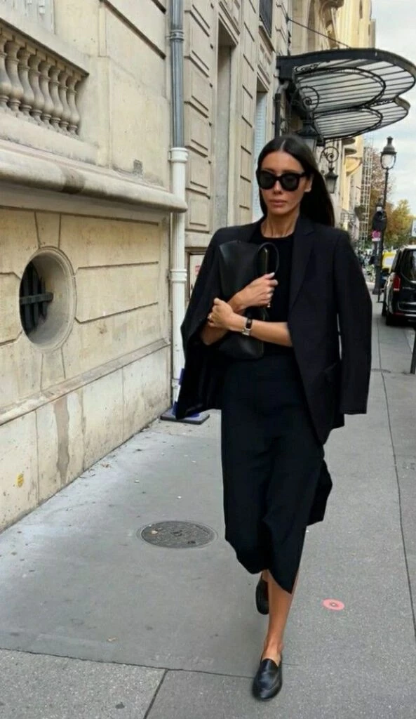 falda negra total black