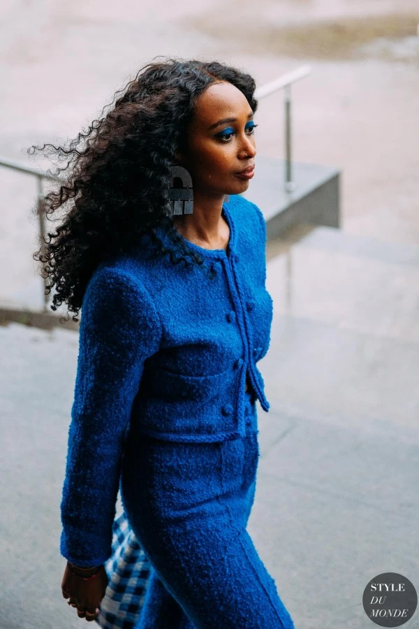 sombra celeste tendencia primavera 2023