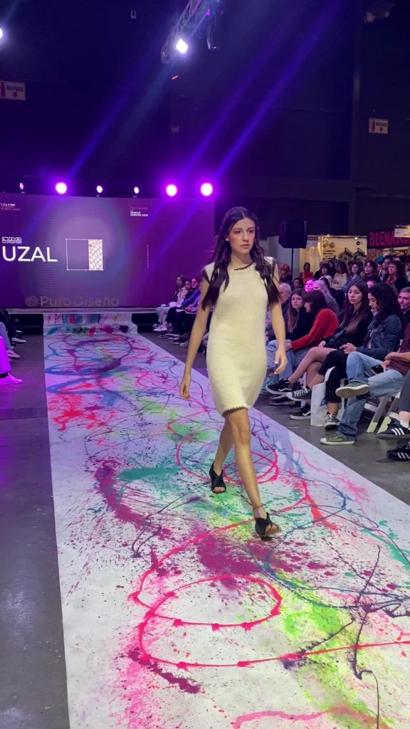 Desfile Sabrina Uzal en Puro Diseño 2023