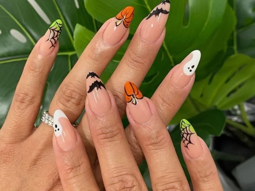 7 manicuras francesas temáticas de Halloween