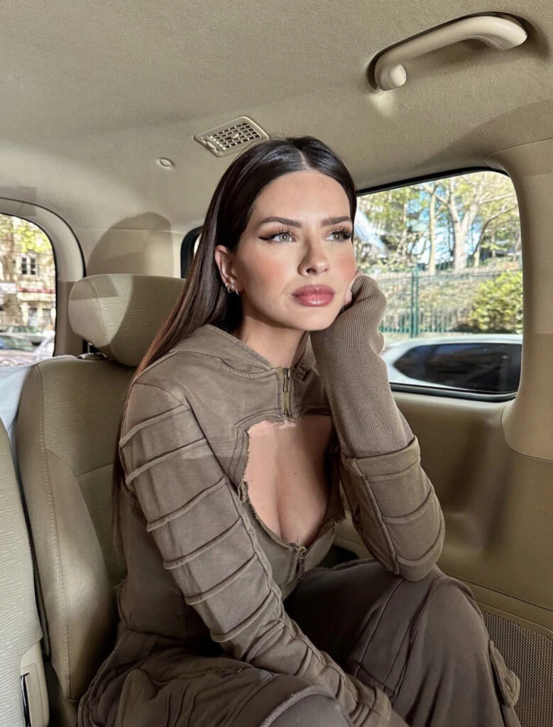 Así es el look Y2K que usó la China Suárez. Foto: Instagram.