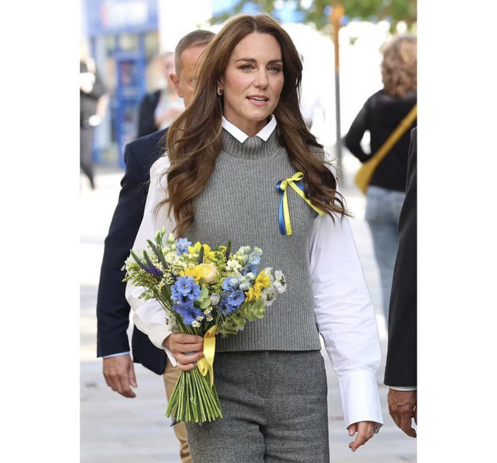 Así es el look estilo preppy que usó Kate Middleton. Foto: Instagram.