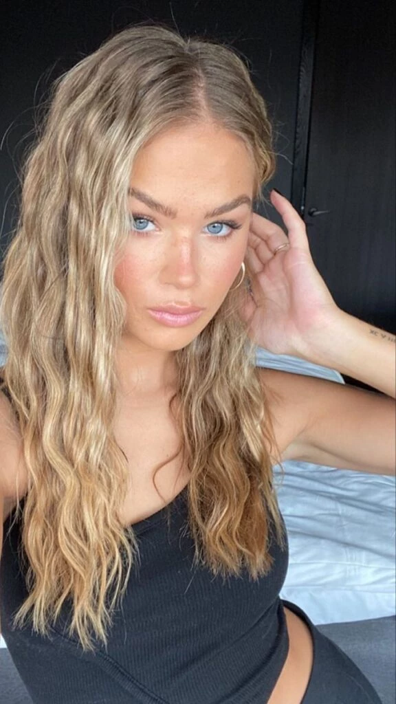 Así son las 'ondas neptuno', la manera de darle a tu pelo el estilo effortless chic 