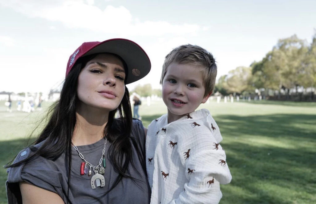 La China Suárez y Benjamin Vicuña juntos en un evento escolar. Foto: Instagram. 