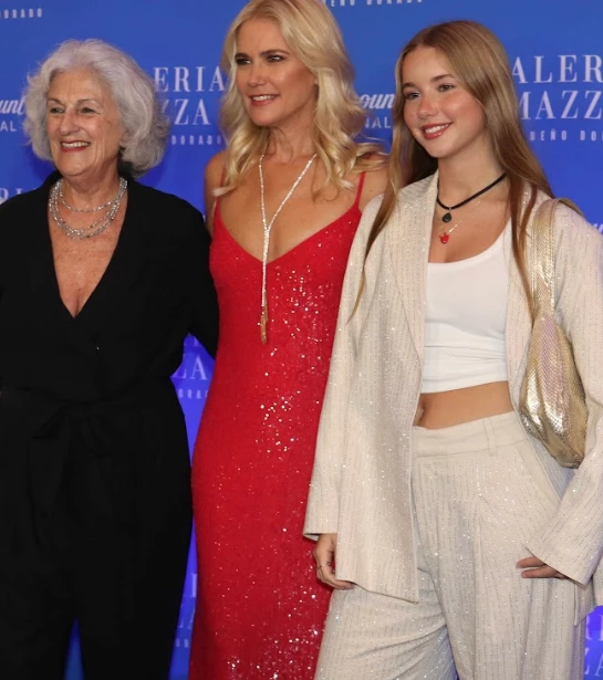 Valeria Mazza y Taína Gravier brillaron con sus outfits. Foto: RS Fotos.