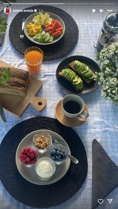 La mesa de desayuno de Juliana Awada.