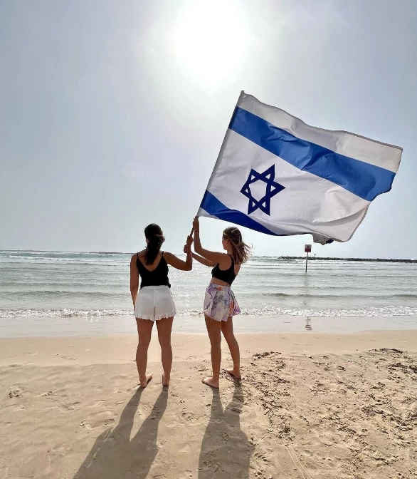 Denise y Tati en su cuenta de Instagram