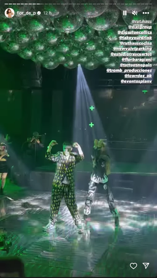 Juan Otero en su show de baile en su fiesta