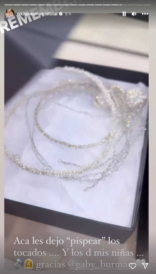 Nicole Neumann reveló cómo son los tocados que usarán sus hijas en su boda.