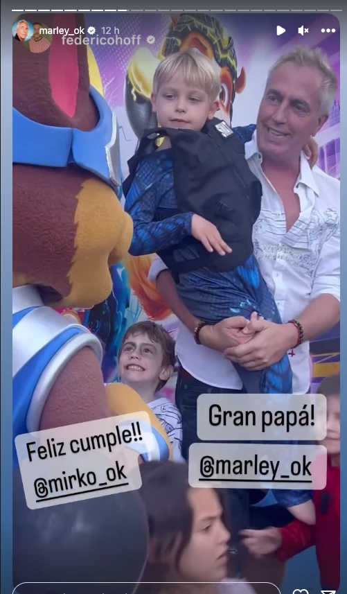 El cumpleaños de Mirko con temática de Halloween