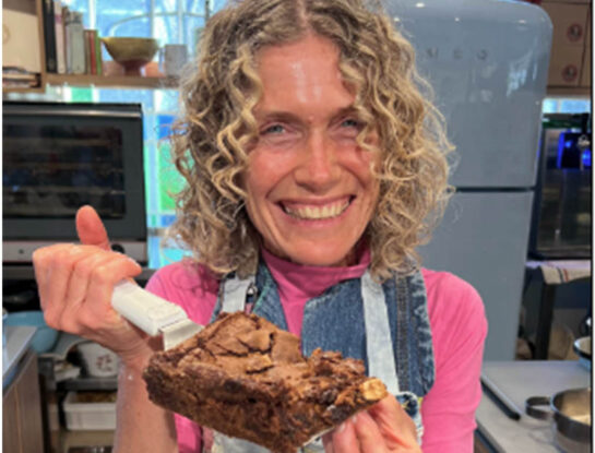 Receta sin gluten: cómo preparar brownies con pedacitos de chocolate blanco