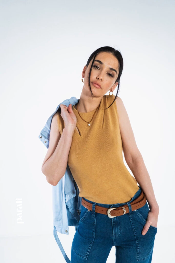 Moda práctica campera bomber