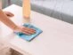 Trucos de limpieza: cómo dejar impecables las superficies de madera con harina