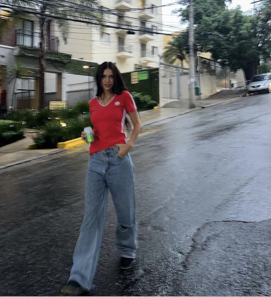 El look athleisure de Zaira Nara. Foto: Instagram.